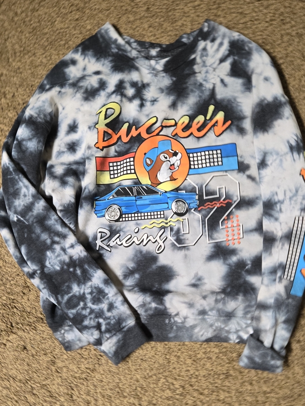 Buc-ee's Black & White Tie-Dye Racing Crewneck Sweater
